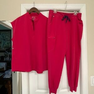 Figs Large Ultra Rose set